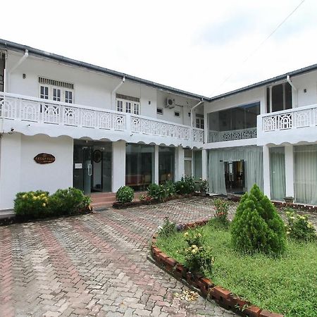 Hotel Empryean Katunayaka Εξωτερικό φωτογραφία