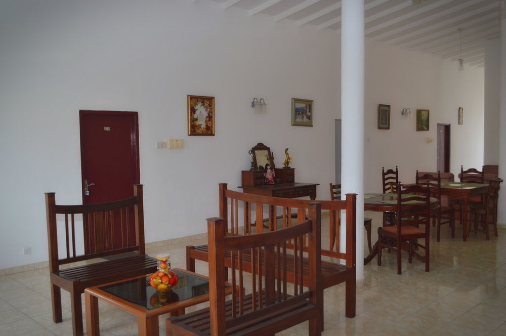 Hotel Empryean Katunayaka Εξωτερικό φωτογραφία