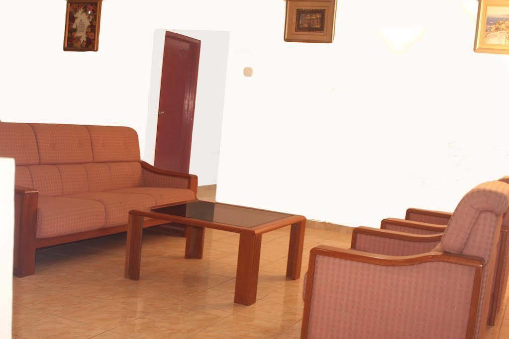 Hotel Empryean Katunayaka Εξωτερικό φωτογραφία