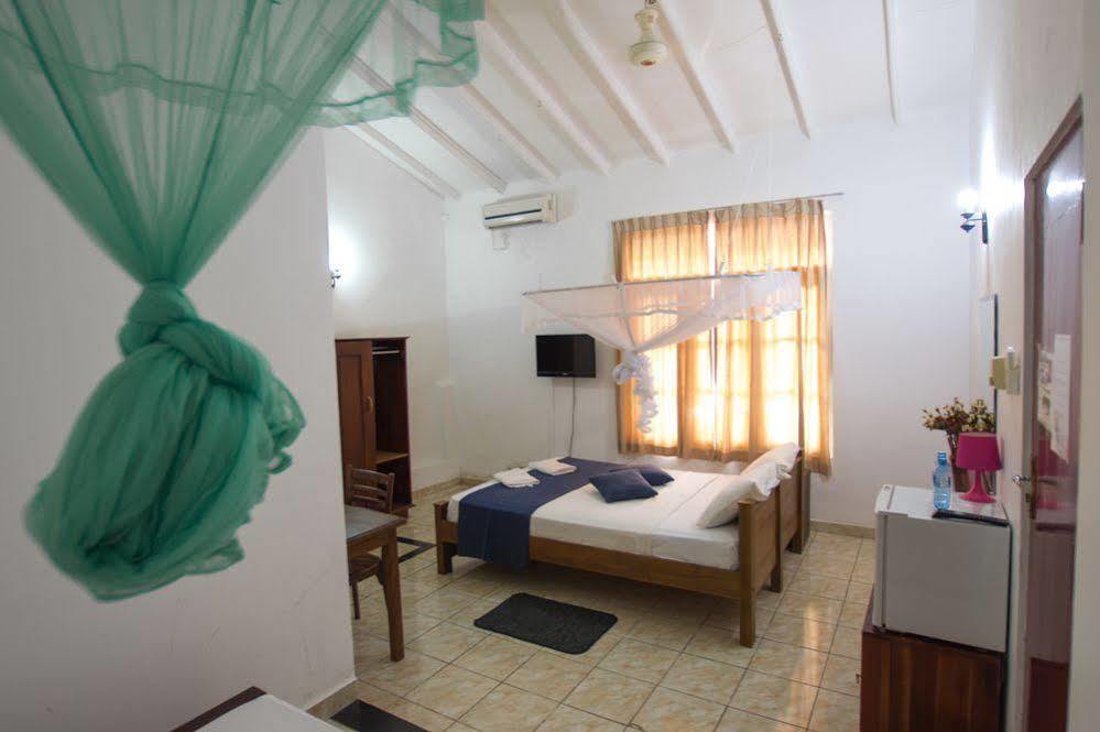 Hotel Empryean Katunayaka Εξωτερικό φωτογραφία