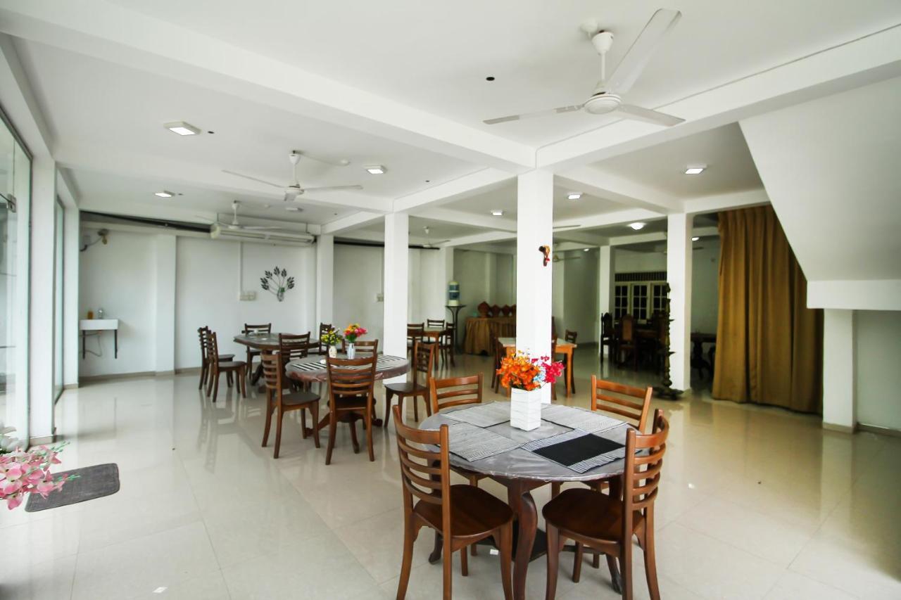 Hotel Empryean Katunayaka Εξωτερικό φωτογραφία